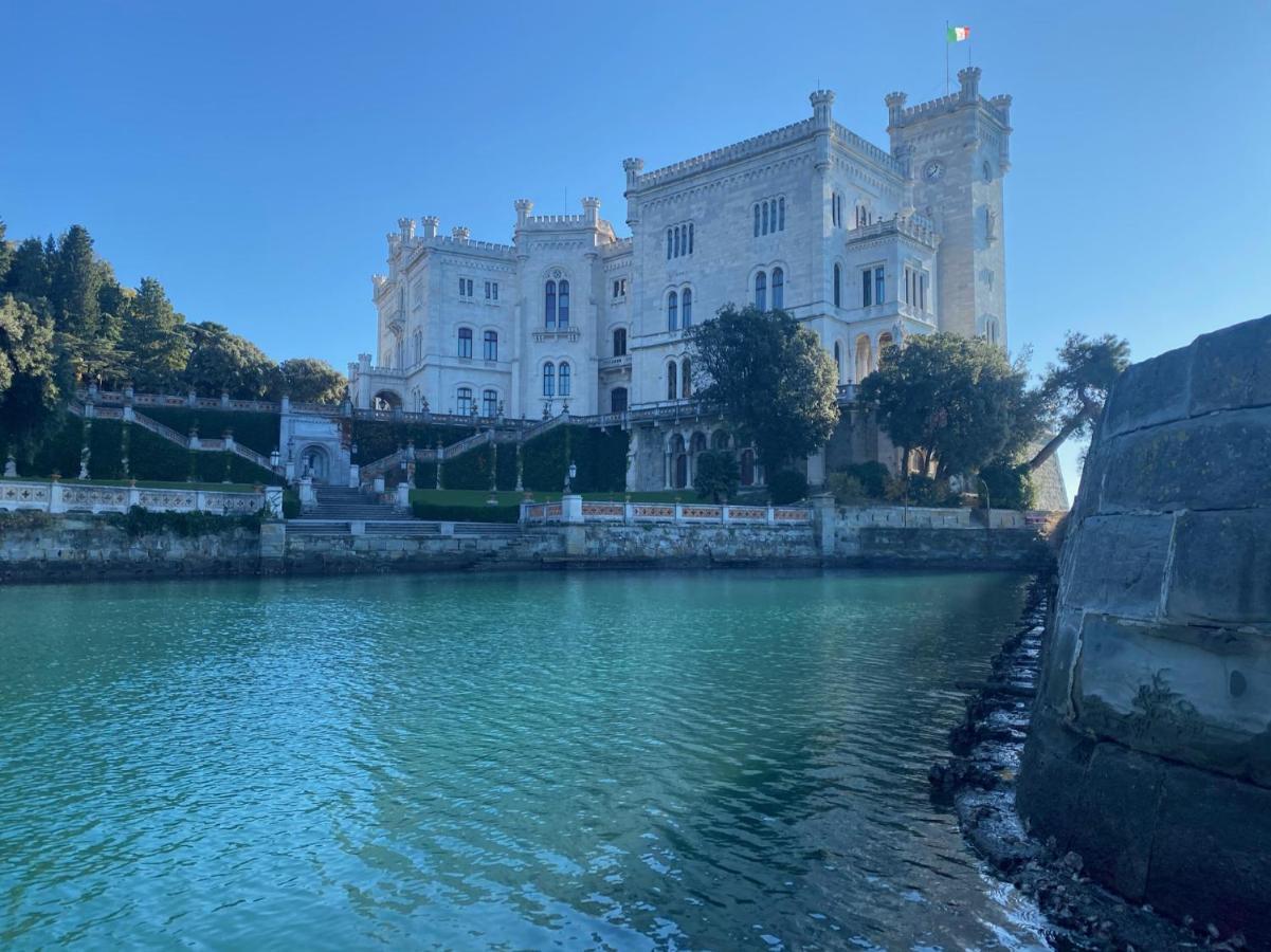 Grand Apartment Sissi ترييستي المظهر الخارجي الصورة